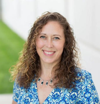 Kimberly Carney bio picture